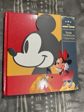 Disney Mickey & Minnie Deluxe Storybook